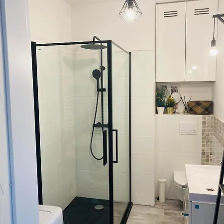 Nowoczesny Apartament O Powierzchni 41 M2 2 Pokoje, Aneks Kuchenny, Lazienka, Taras, Piekne Widoku Na Gory Krakov